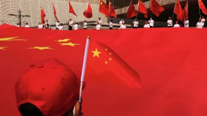 Китай створив зброю, яка може збивати літаки за тисячі кілометрів