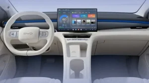 BYD представила новий хетчбек за $9800: електромобіль отримав зарядку за 5 хвилин і задній привід